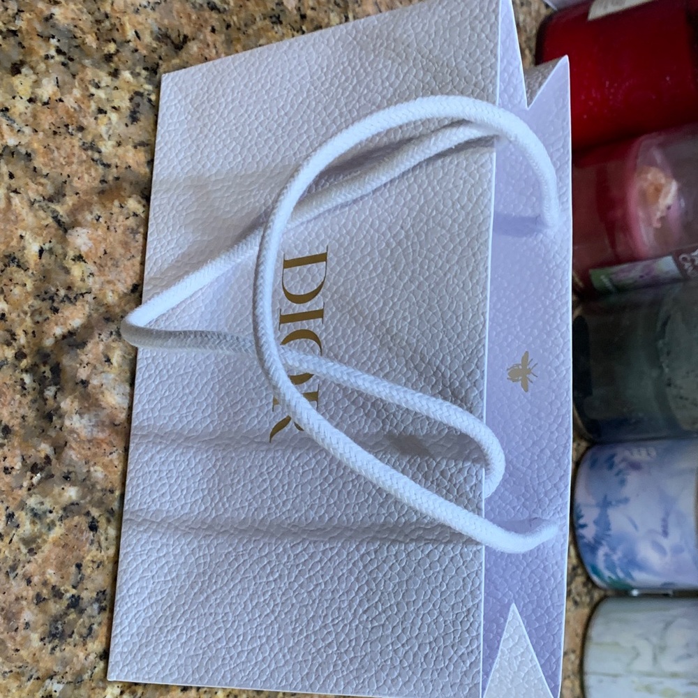 Authentic brand new smaller Diot textures bag with handles and golden Dior logo